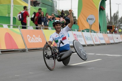 Alex Zanardi claims second gold medal of 2016 Paralympics