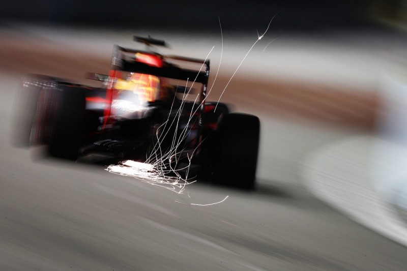 Red Bull has 'real chance' to beat Mercedes in Singapore Grand Prix