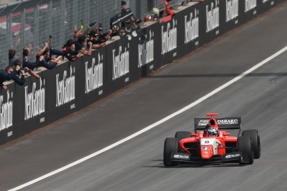 Red Bull Ring FV8 3.5: Panis fends off Dillmann to win race two