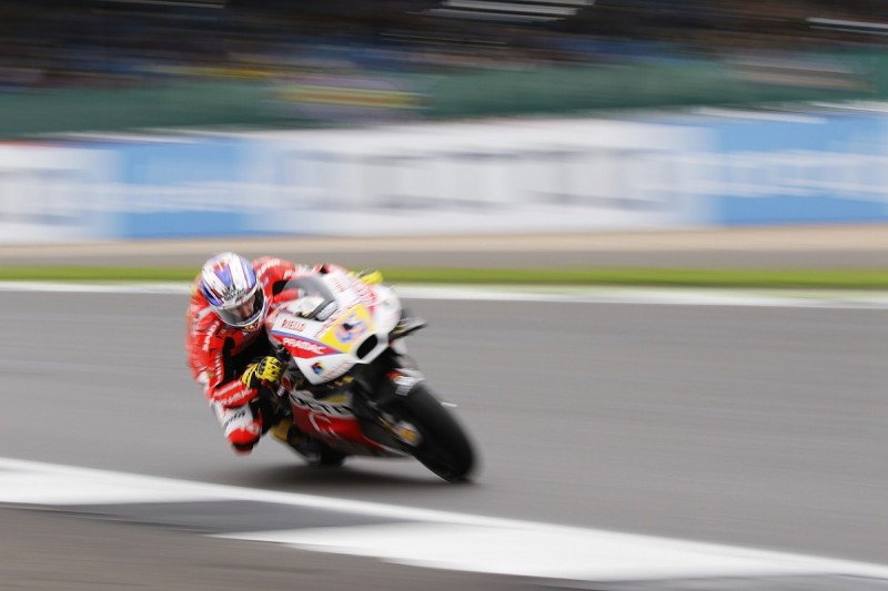 MotoGP riders want Silverstone resurfaced after British GP troubles
