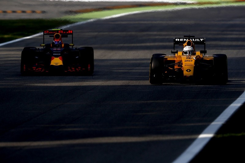 Renault plans F1 engine upgrade for Singapore or Malaysian GP