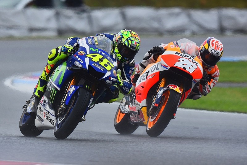 Manufacturers against introduction of MotoGP dashboard messaging