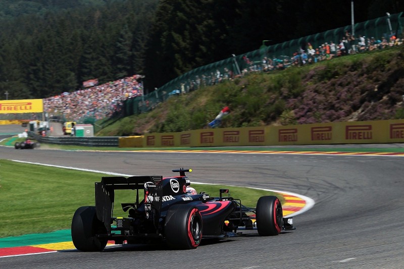 Pirelli demands logic from F1 drivers over rise in tyre pressures