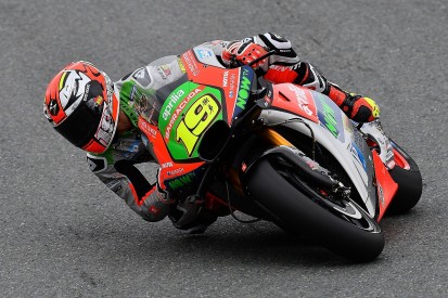 Aprilia losing out to MotoGP opposition on corner entry - Bautista