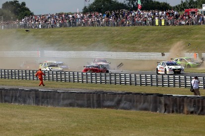 BTCC adds race ban provision to rules after Snetterton crashes