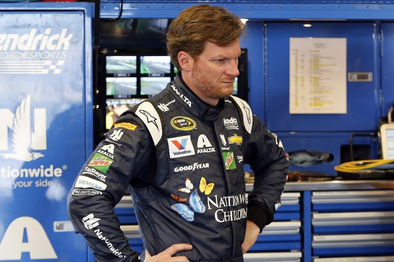 Dale Earnhardt Jr assured by doctors he will race in NASCAR again