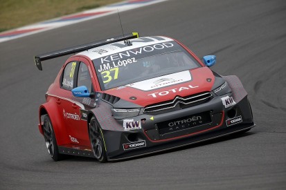 WTCC Argentina: Jose Maria Lopez on pole after Guerrieri error