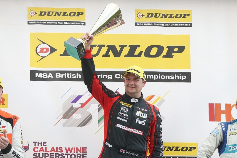 BTCC Snetterton: Jackson beats Turkington to shortened race two win