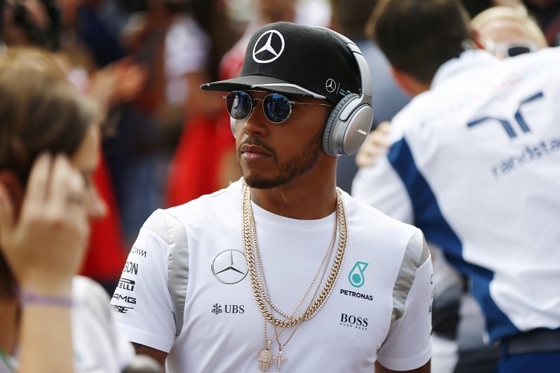 Mercedes: Lewis Hamilton's approach to FIA's Whiting 'regrettable'