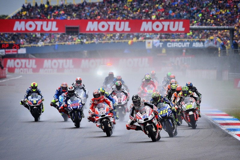 MotoGP aims for four bikes per manufacturer and 24-strong grid