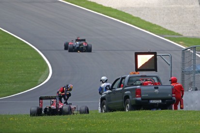 Carlos Sainz Jr set to revert to previous engine for Austrian GP