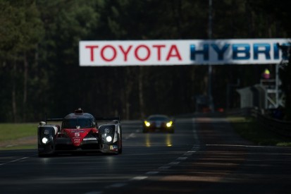 Le Mans 24 Hours: #5 Toyota takes control in 21st hour