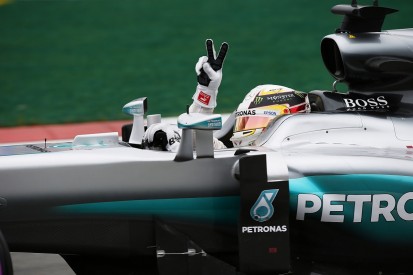 Lewis Hamilton takes F1 pole position for Canadian Grand Prix