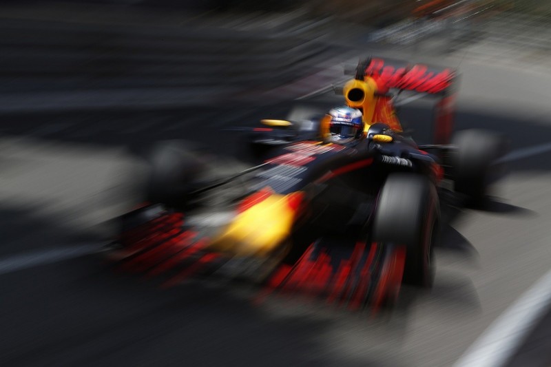 Red Bull F1 team surprised by its form so far in 2016