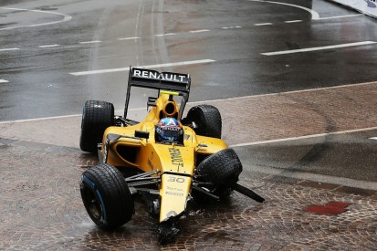Monaco damage forces Palmer into another new Renault F1 chassis
