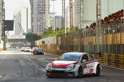 Macau WTCC: Jose Maria Lopez dominates race one for Citroen