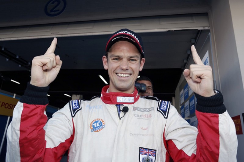 Beijing Goldenport WTCC: Tom Chilton takes pole in ROAL Chevrolet