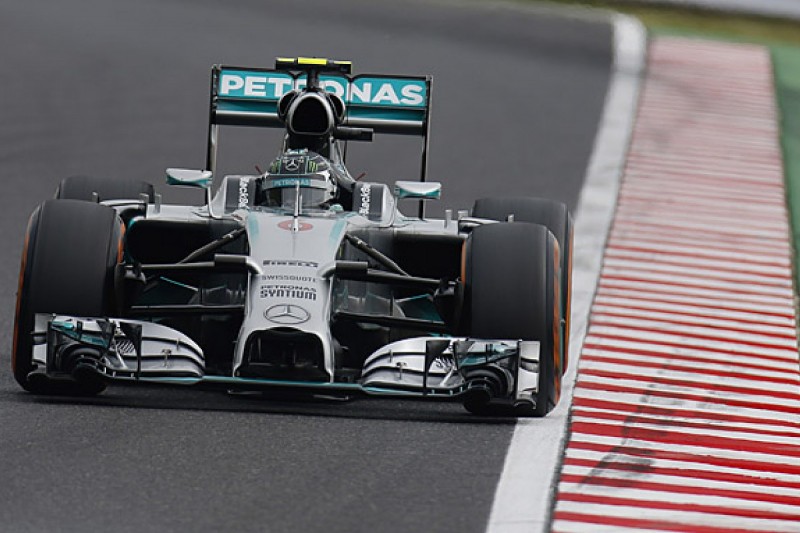 Japanese GP: Rosberg tops final practice as Hamilton crashes
