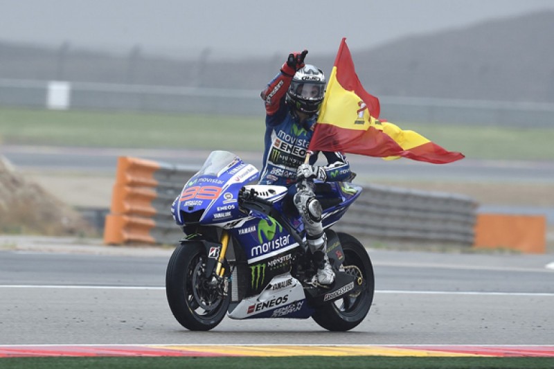 Aragon MotoGP: Lorenzo wins crazy race as Marquez crashes again