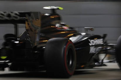 Singapore GP: Radiator seal caused Kevin Magnussen's drama
