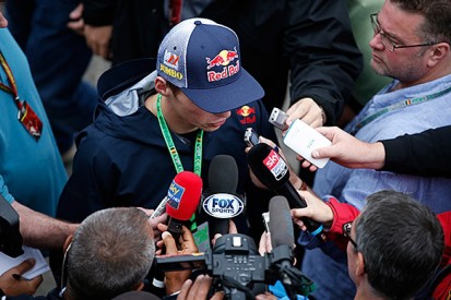 FIA to review Formula 1 superlicence system