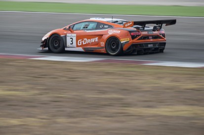 Algarve Blancpain Sprint: Tomas Enge puts Lamborghini on pole