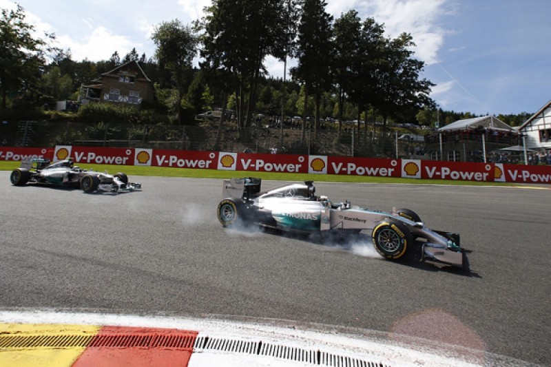 Mercedes' Hamilton/Rosberg feud could be 'big mess', warns Boullier