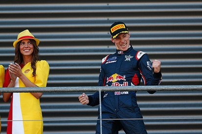 Spa GP3: Lynn beats title rival Stanaway after thrilling duel