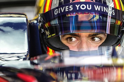 Sainz, Merhi could race with Caterham F1 team this year