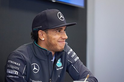 Mercedes F1 team-mates Hamilton and Rosberg at odds over Hungary