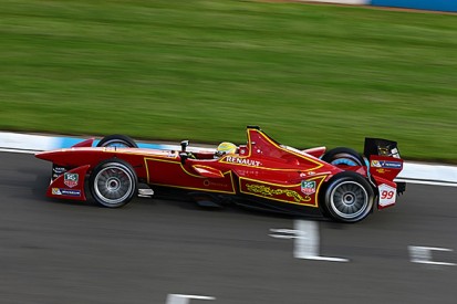 Nelson Piquet Jr secures Formula E drive with China Racing