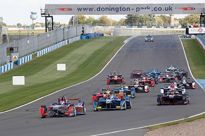 Formula E teams complete first race simulation at Donington