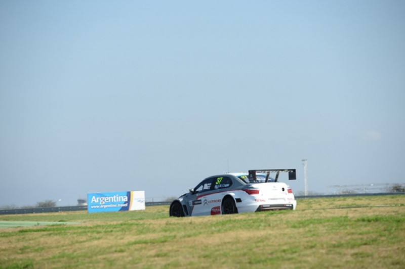 Rio Hondo WTCC: Jose Maria Lopez and Yvan Muller head practice