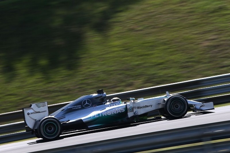 Hungarian GP: Lewis Hamilton edges Nico Rosberg in final practice