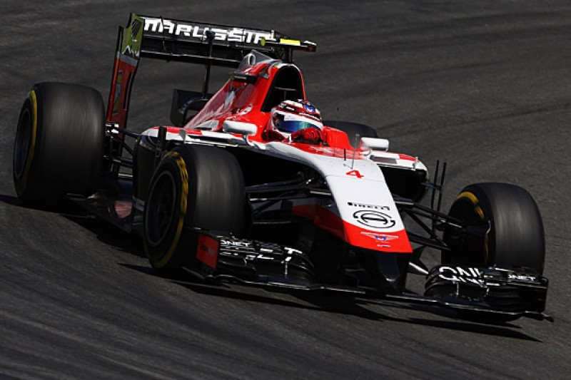 Max Chilton changes F1 chassis after "balance issues"