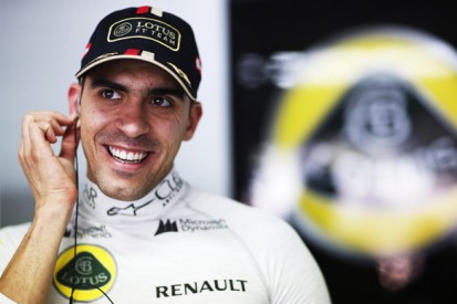 Pastor Maldonado to stay with Lotus Formula 1 team for 2015
