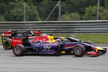 Red Bull F1 boss believes Renault should have focused on one team