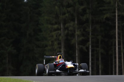 Red Bull Ring GP3: Alex Lynn dominates practice for Carlin