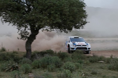 WRC Italy: Ogier leads into final day as Latvala hits trouble