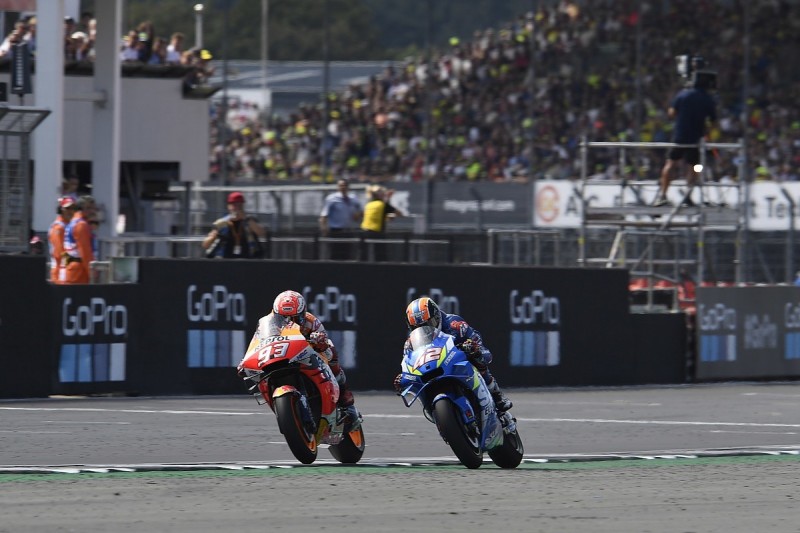 Rins lost track of last lap in Marquez MotoGP Silverstone battle