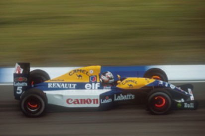 Vettel breaks Mansell's pole record in Brazil