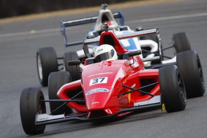 AUTOSPORT on the pace in Formula Ford