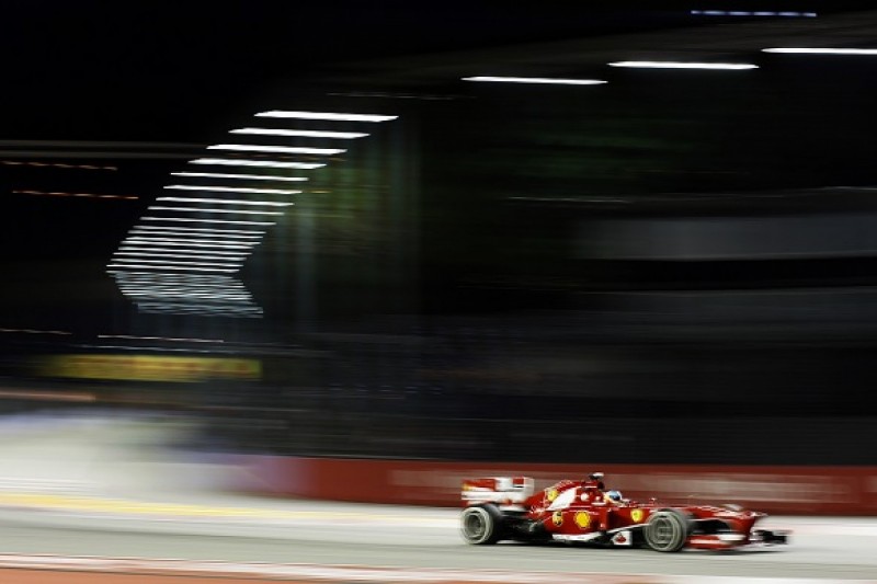 Singapore tech blog: Ferrari pushing at Marina Bay