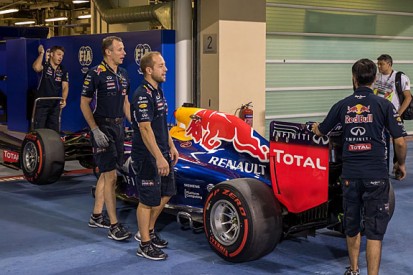 Secret Mechanic: Bending the rules in F1