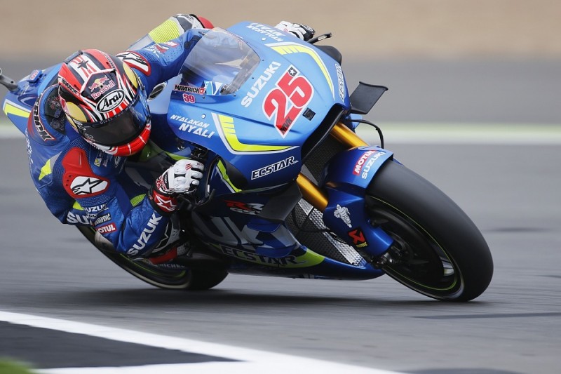 Can Vinales beat Rossi in 2017?