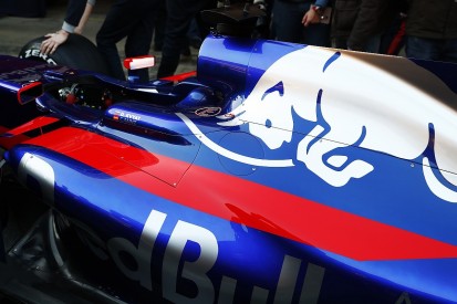 How similar is the Toro Rosso to Mercedes?