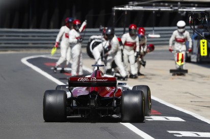 How a wonky pit box underlines F1's most ambitious comeback