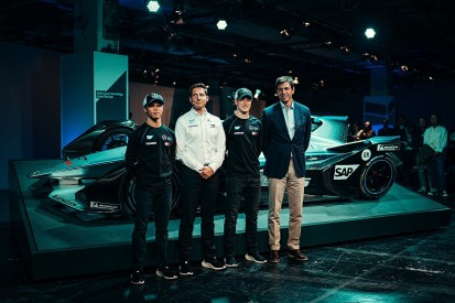 Why Mercedes is backing two McLaren F1 outcasts