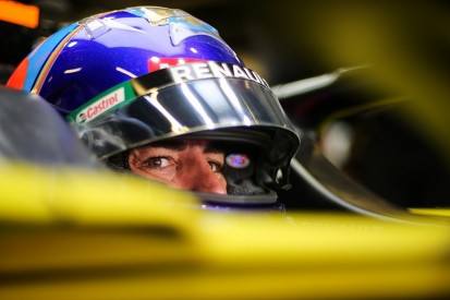 Why F1 still sees value in ageing drivers