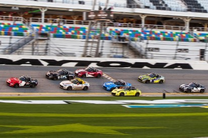Erstes Mazda-MX5-Cup-Rennen in Daytona sorgt für Wahnsinns-Finish